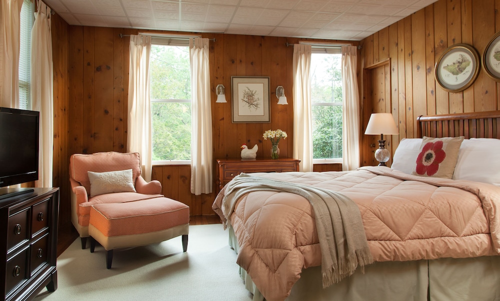 1906 Pine Crest Inn - photo 25