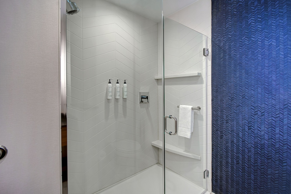Fairfield by Marriott Inn & Suites Rochester Hills - photo 22