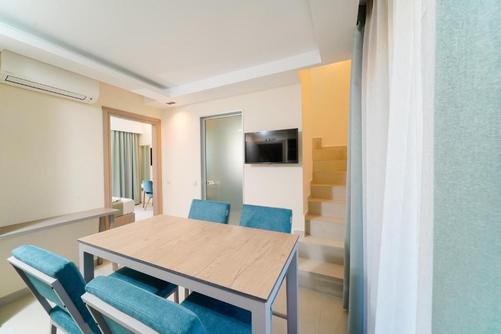 Supreme Luxury Suites — Potamia — photo 5