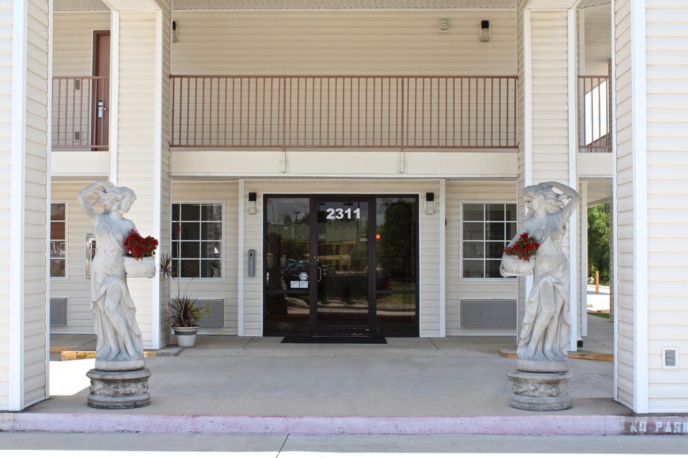 Carom Inn Denham Springs BatonRouge - photo 26