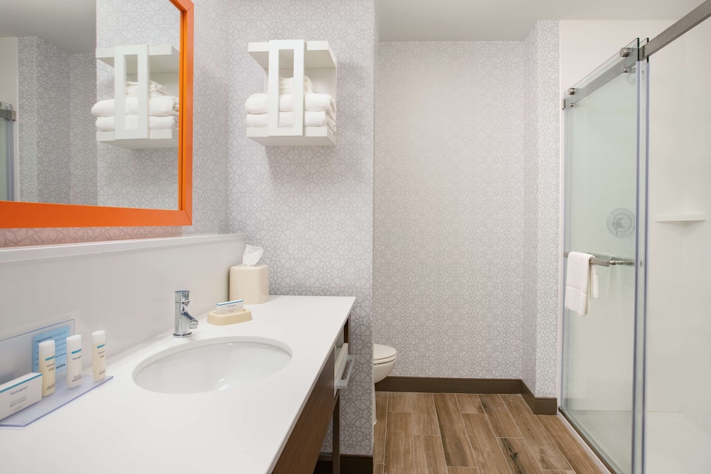 Hampton Inn St. Louis Columbia - photo 19