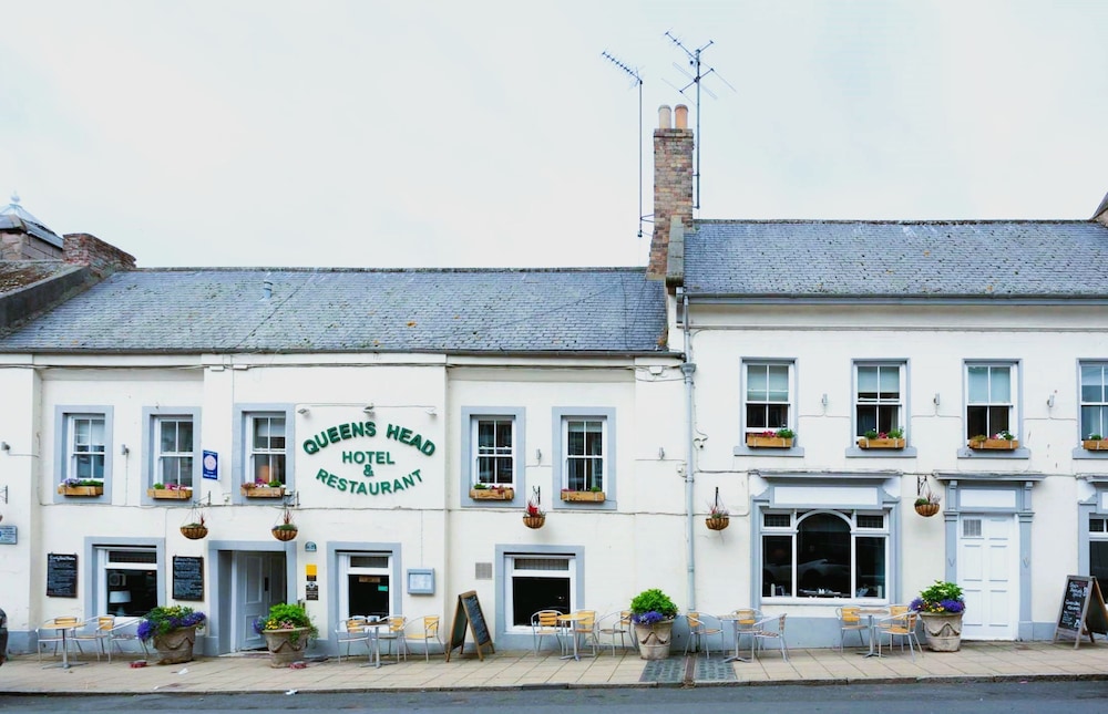 Queens Head Hotel - carbon neutral hotel in Berwick-Upon-Tweed