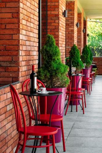 Urban Apartments 116