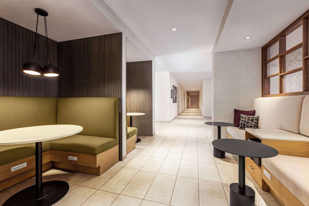 Hampton Inn by Hilton Stockton - photo 35