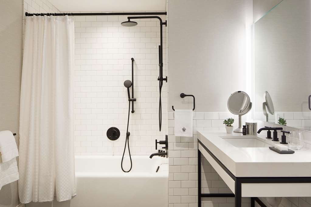 The Whitney Hotel - photo 29