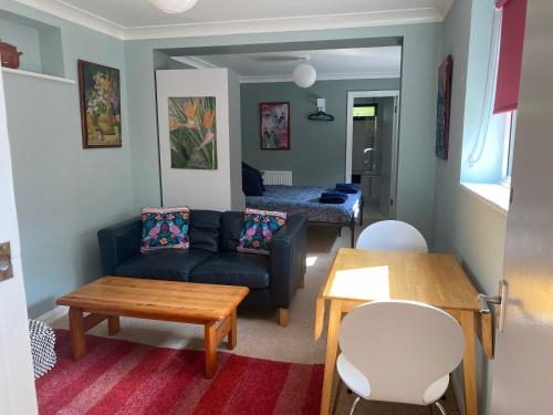 Relaxing one bed studio — 4-Star Luxury Hotel in Shoreham-By-Sea, United Kingdom