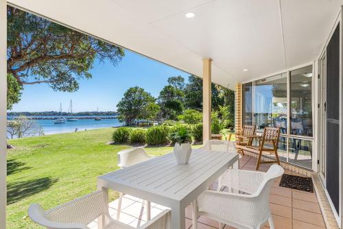 River Luxury — Iluka — photo 2