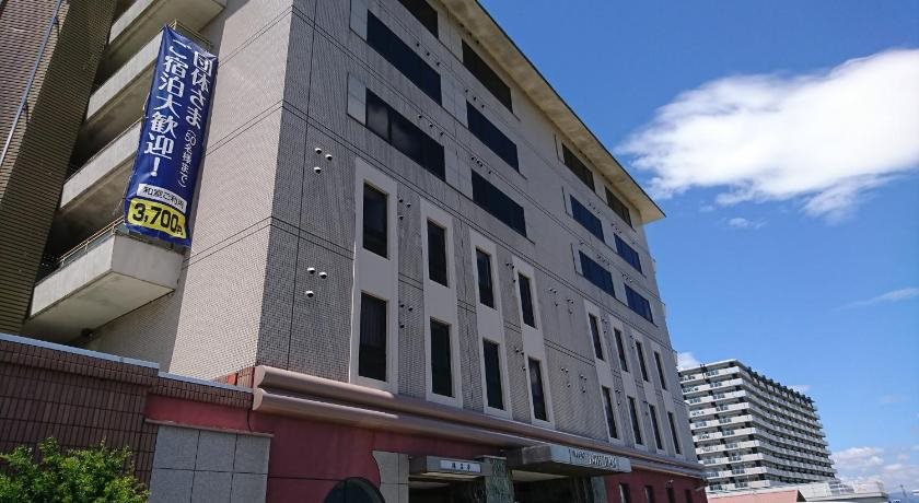 Hotel Itami - carbon neutral hotel in Itami
