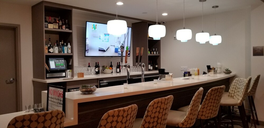 Even Hotel Eugene By Ihg - photo 65