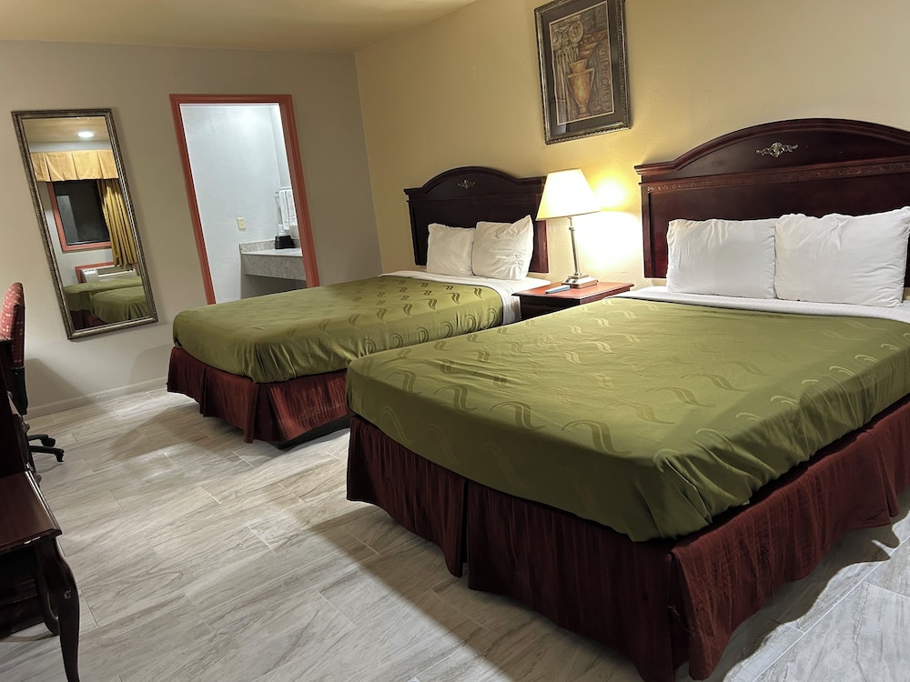 Howards Inn Motel - photo 21