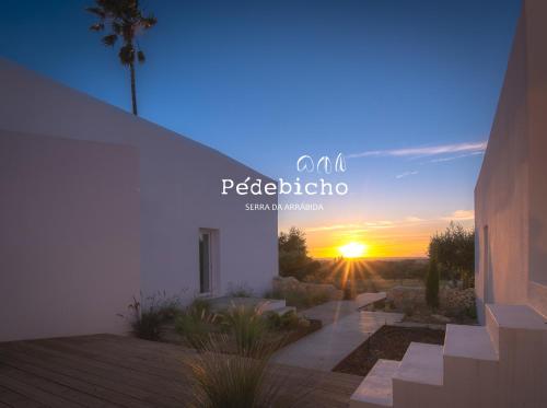 Pédebicho Serra da Arrábida Country Inn and Studios — 4-Star Luxury Hotel in Azeitao, Portugal