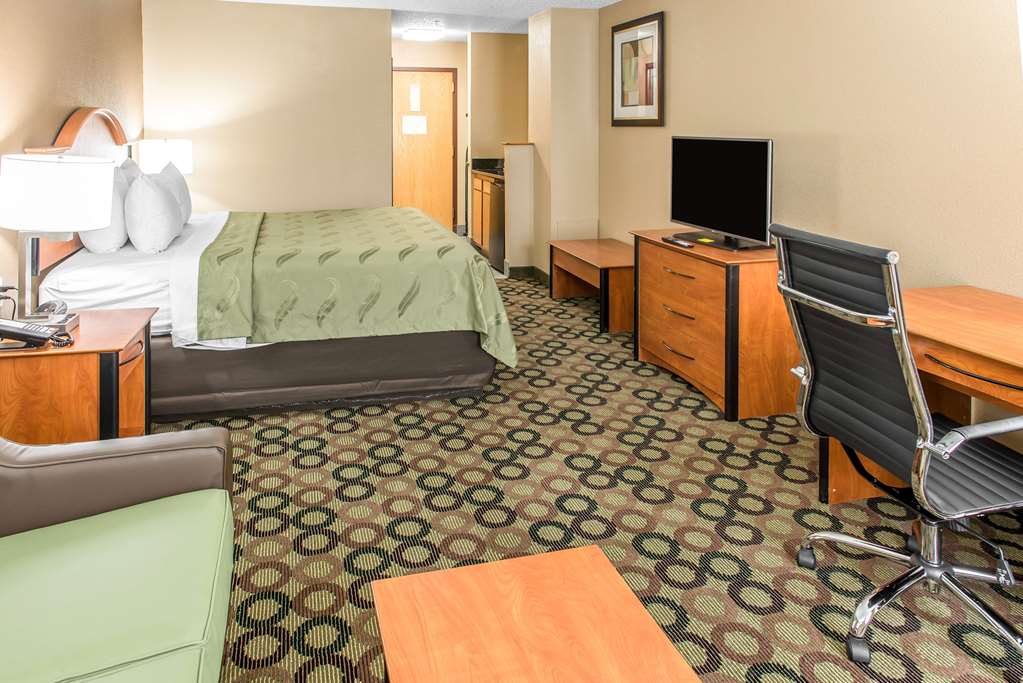 Quality Inn & Suites Columbus West Hilliard - photo 22