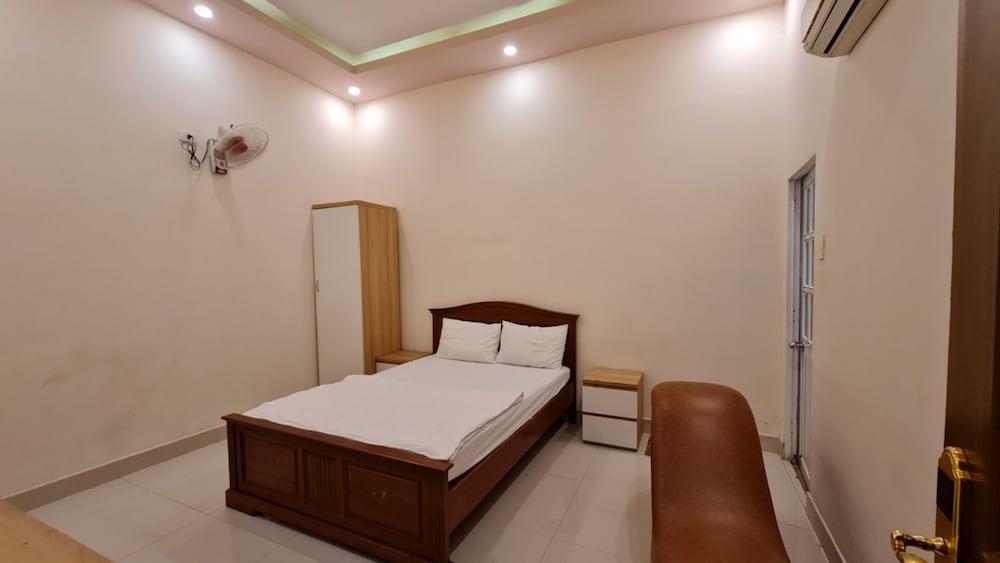 Sky Hotel — Bien Hoa — photo 4
