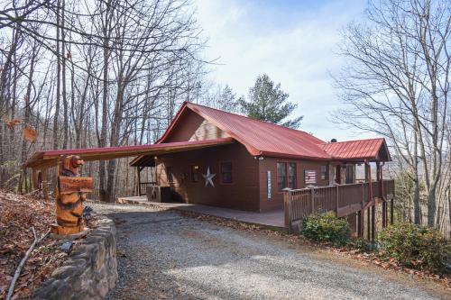 Cashes Mountain View — 4-Star Luxury Hotel in Blue Ridge, United States