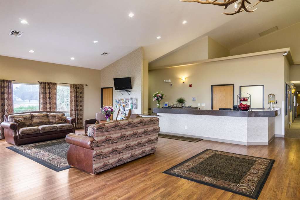 Quality Inn Selah North Park - photo 3