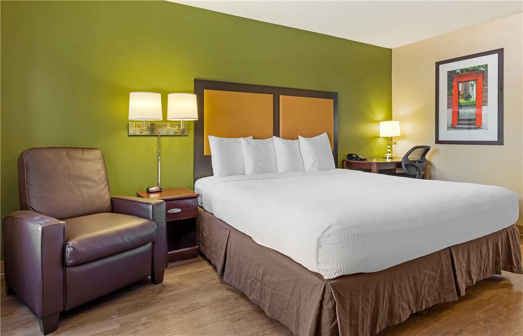 Extended Stay America Suites Houston Willowbrook HWY 249 - photo 17