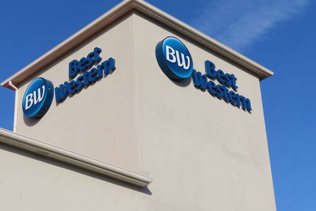 Best Western Heritage Inn Suites - photo 30