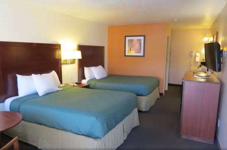 America's Best Inn & Suites St. George - photo 10