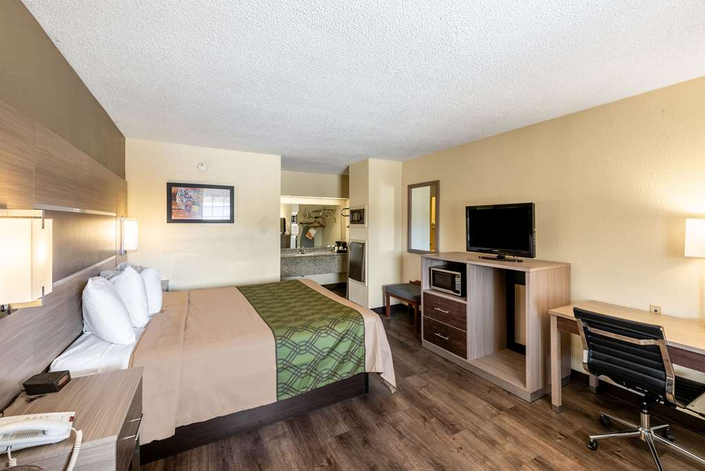 Econo Lodge Vicksburg - photo 12