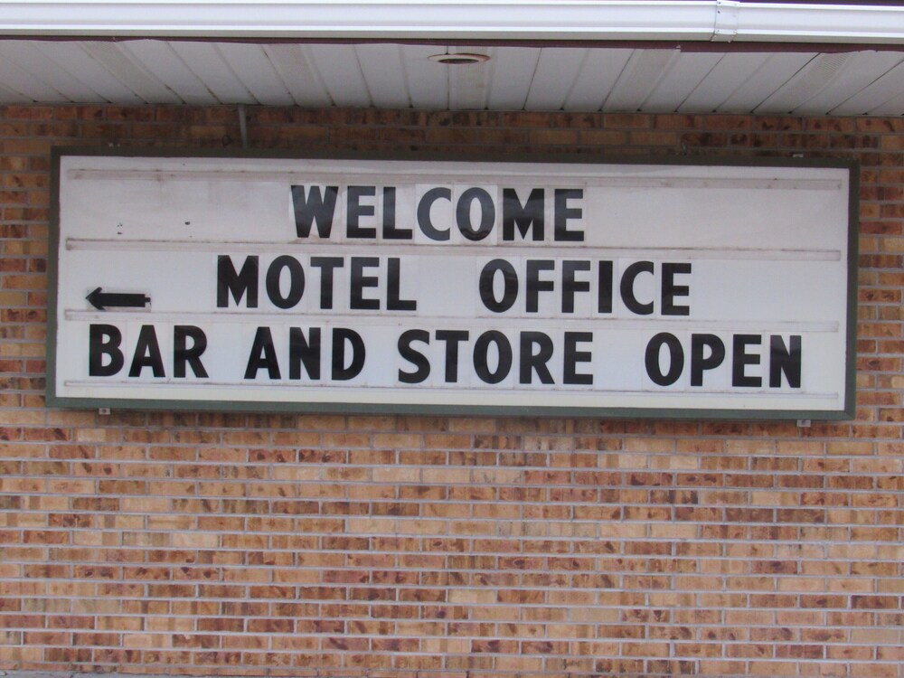 Meadowlark Inn Bridgeport - photo 27