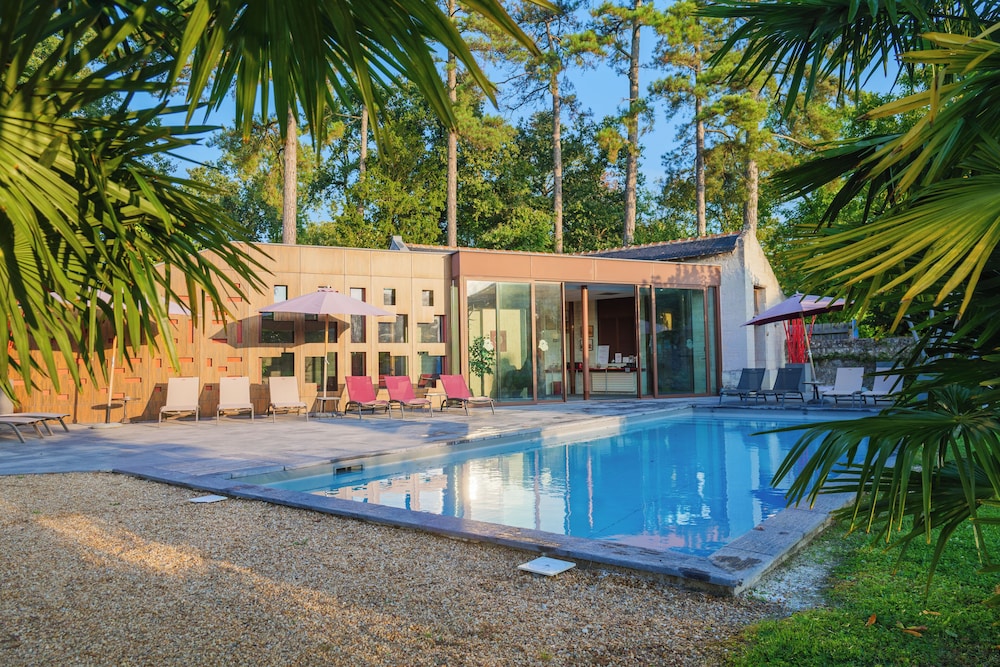 Château de Candes Art et Spa — 4-Star Luxury Hotel in Saumur, France