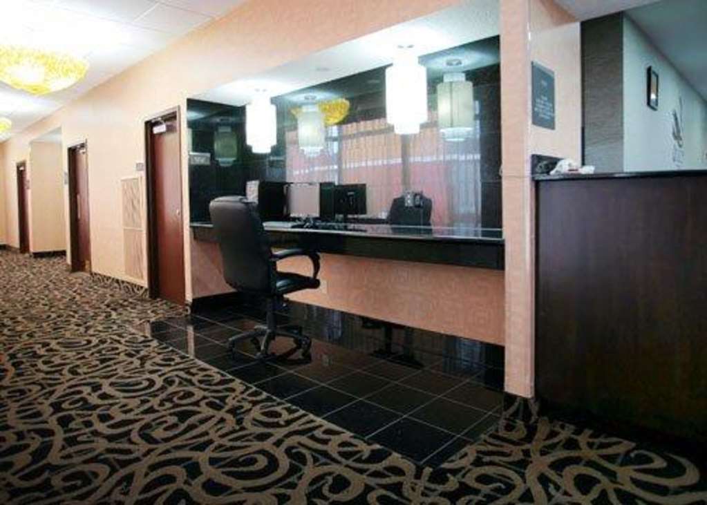 Quality Inn Terre Haute University Area - photo 30