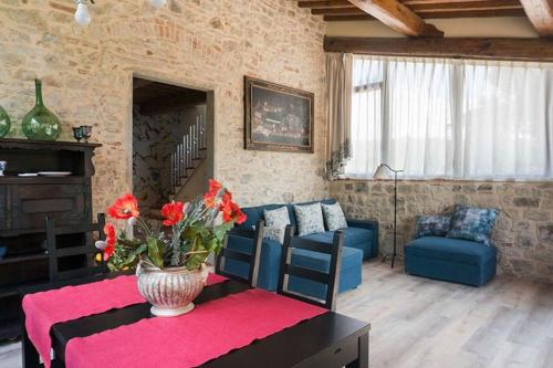 Faetole Typical Tuscan Country House Near Florence — 4-Star Luxury Hotel in Bagno A Ripoli, Italy