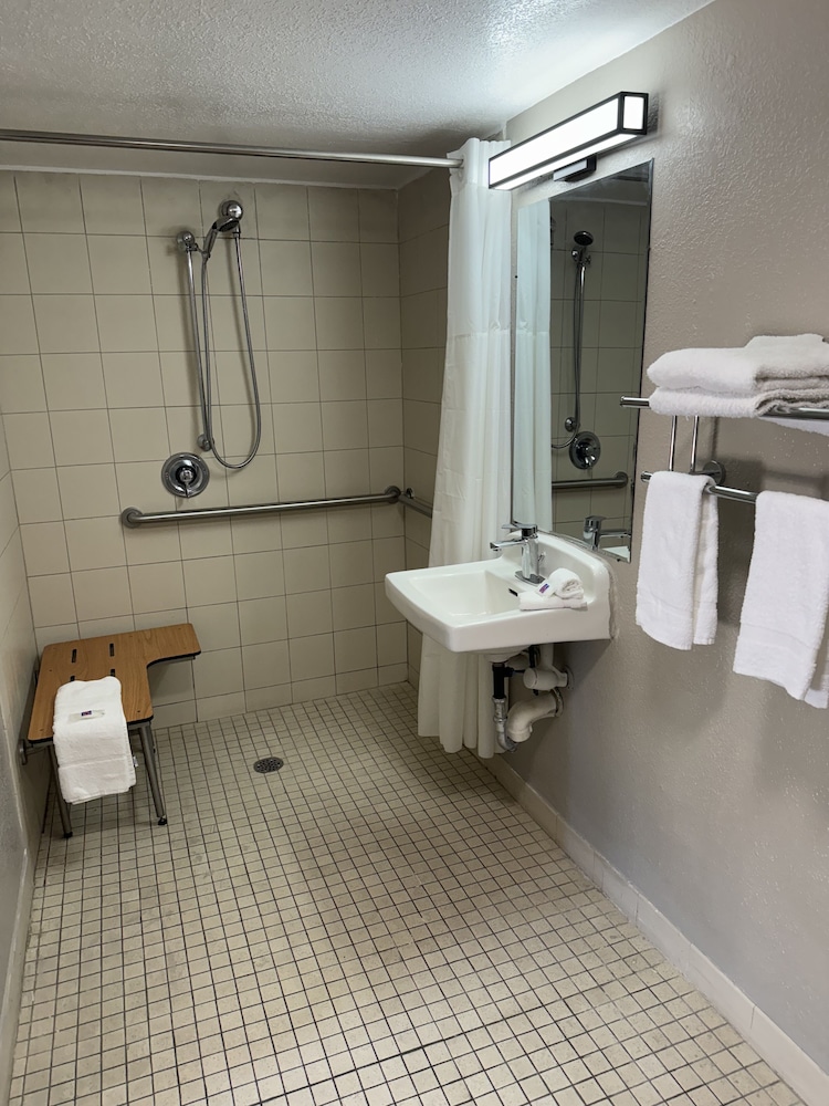 Motel 6 Bradenton FL - photo 27