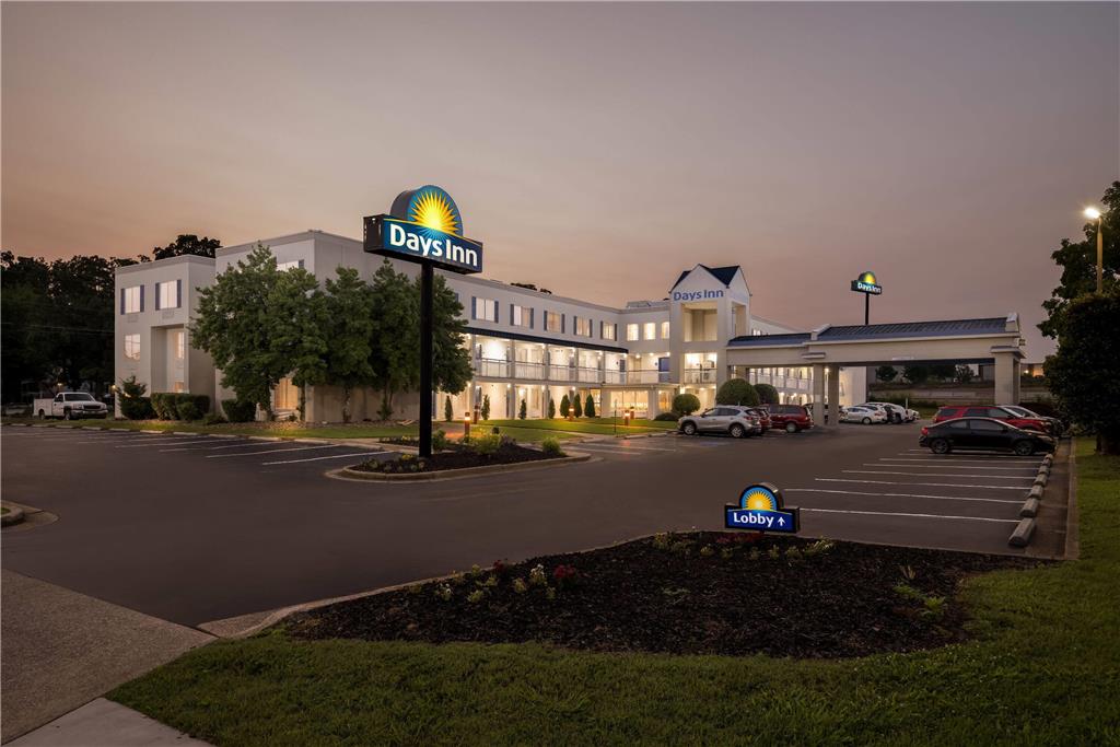 Days Inn by Wyndham Chattanooga Hamilton Place - photo 2