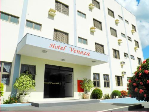 Hotel Veneza - carbon neutral hotel in Ibate
