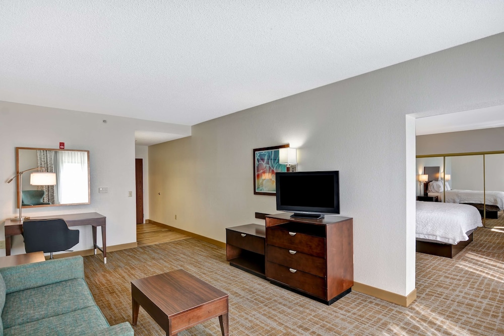 Hampton Inn & Suites Boynton Beach - photo 10
