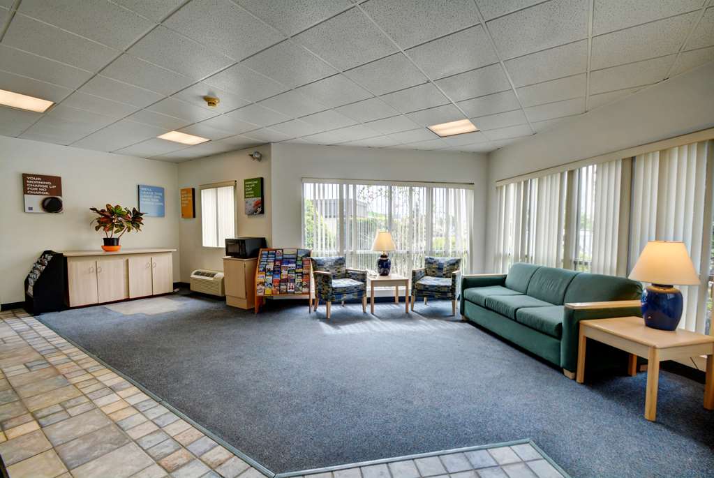 Motel 6 Warwick RI Providence Airport I 95 - photo 15