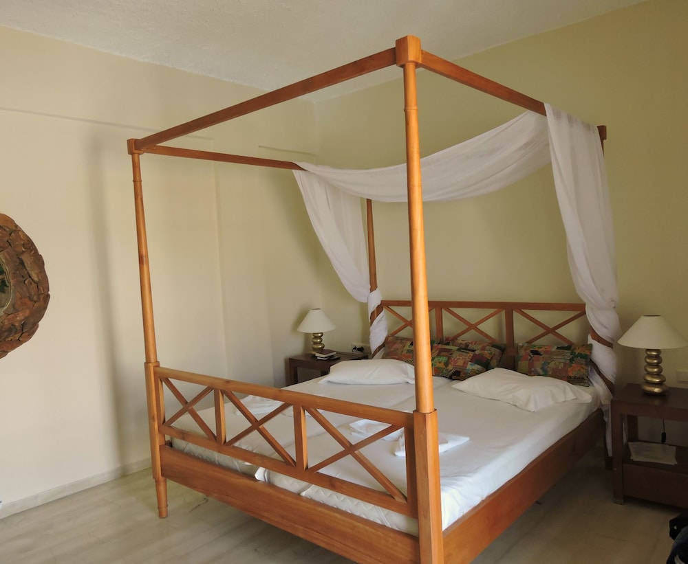 Troulakis Beach Hotel — Chania — photo 3