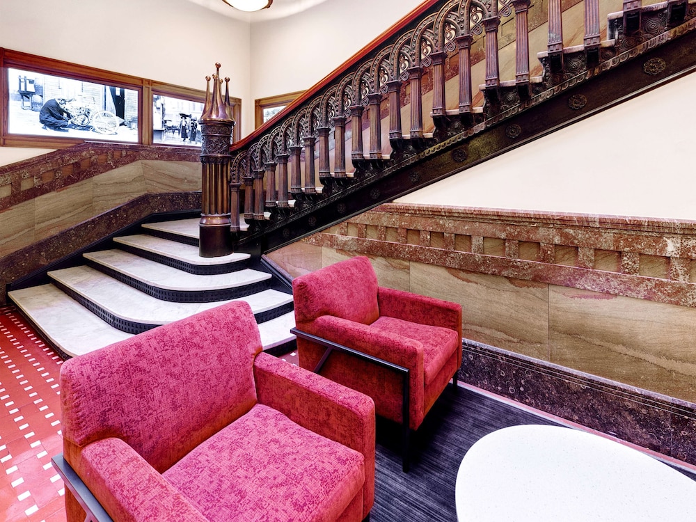 Hilton Garden Inn Milwaukee Downtown - photo 6