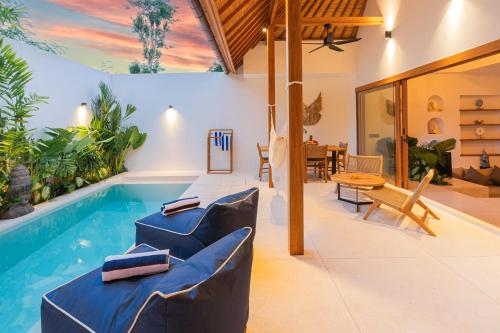 Ride to Bingin Beach Gooseberry Cashew Tree 1BR Pool Villa Bingin — 4-Star Luxury Hotel in Pecatu, Indonesia