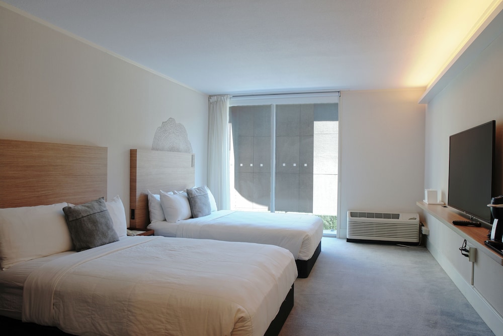 BEI San Francisco Trademark Collection by Wyndham - photo 24