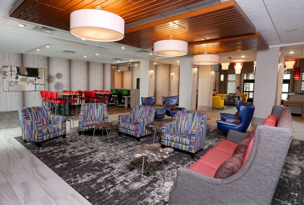 Holiday Inn & Suites Sioux Falls Airport by IHG - photo 50