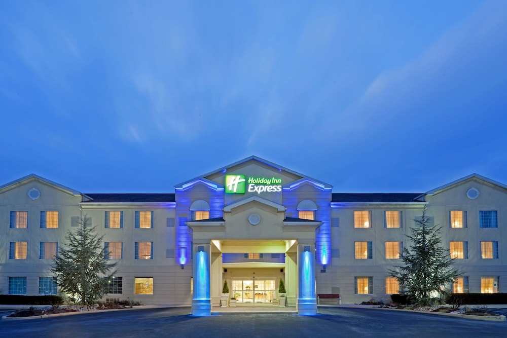 Holiday Inn Express & Suites Reading by IHG - photo 44
