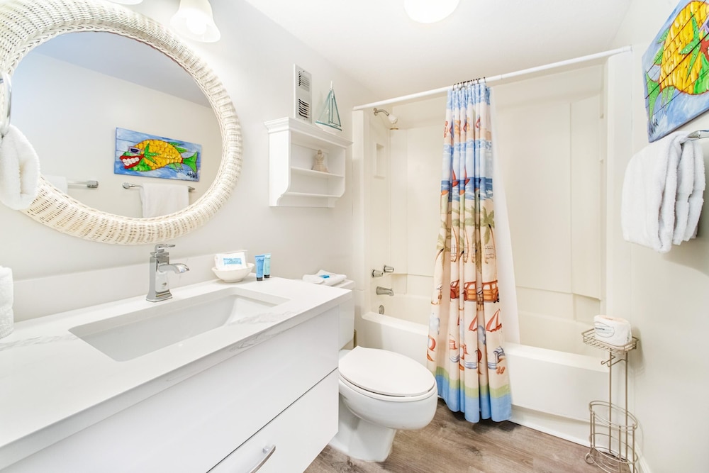Shoreline Towers 3083 - photo 20