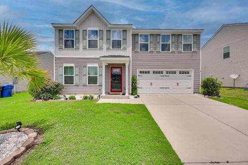 4BR 2 and Half BA Family Retreat in Columbia, United States