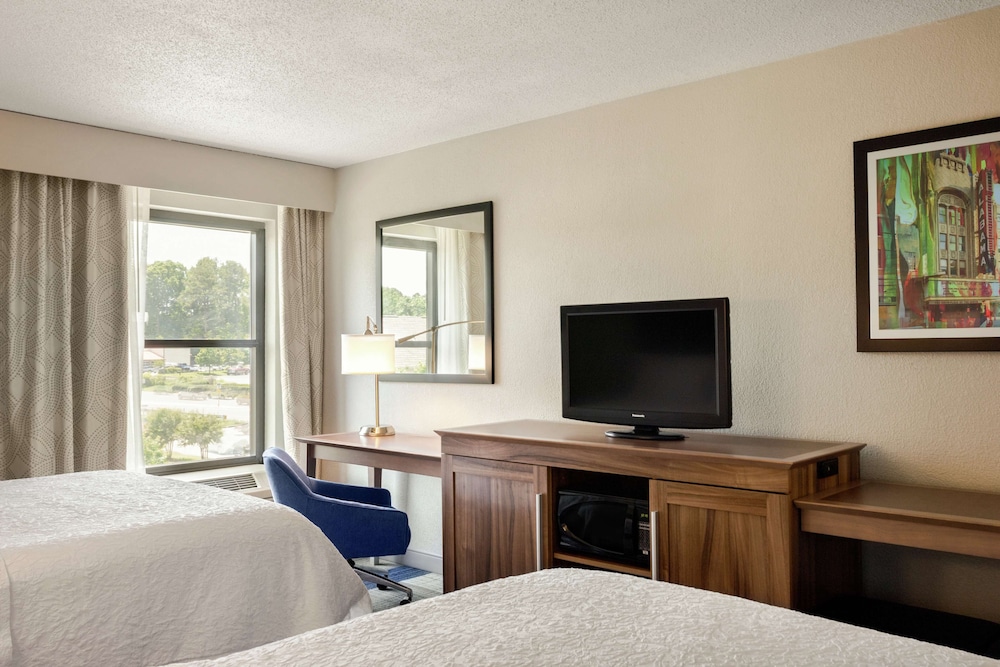 Hampton Inn Birmingham Trussville - photo 15