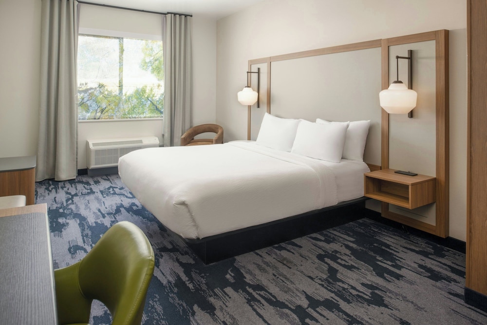 Fairfield Inn & Suites by Marriott Scottsdale Old Town - photo 13