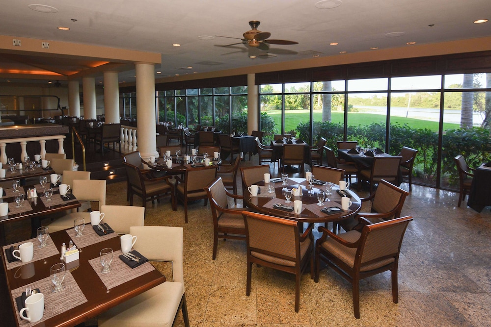 Hilton Palm Beach PBI - photo 142