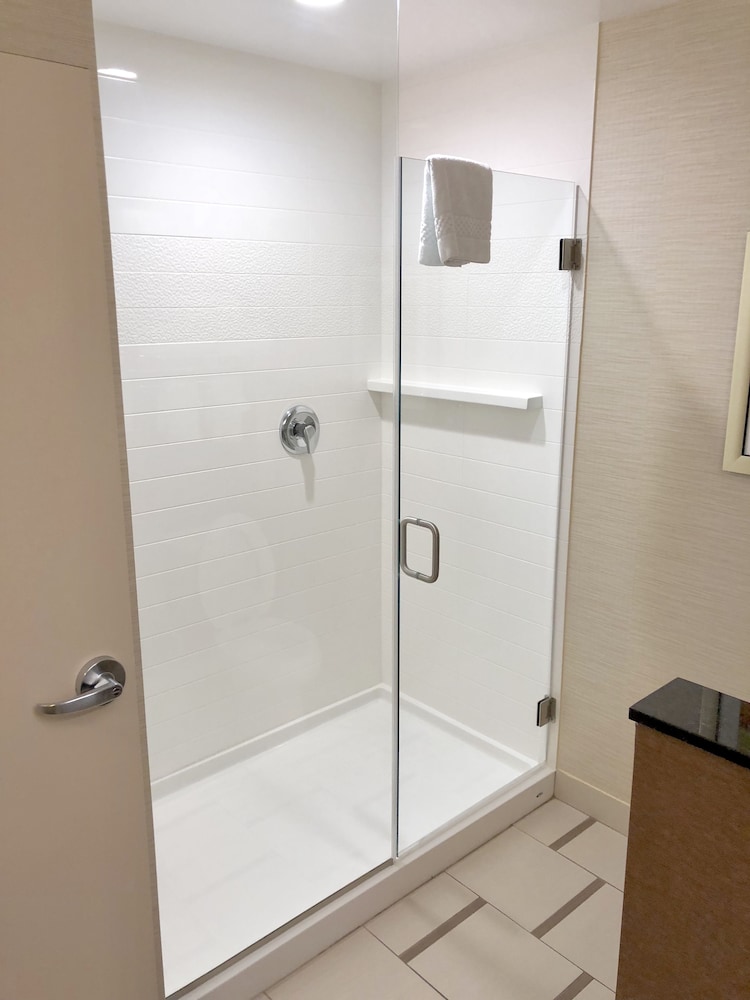 Fairfield Inn & Suites by Marriott Austin San Marcos - photo 17