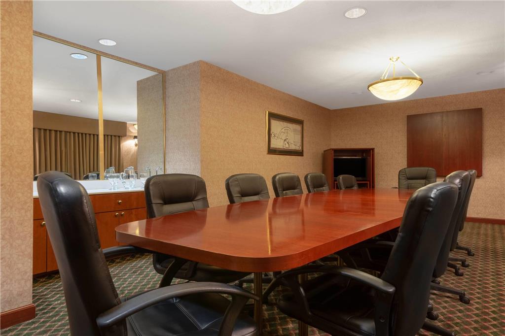Baymont by Wyndham Plainfield Indianapolis Arpt Area - photo 44