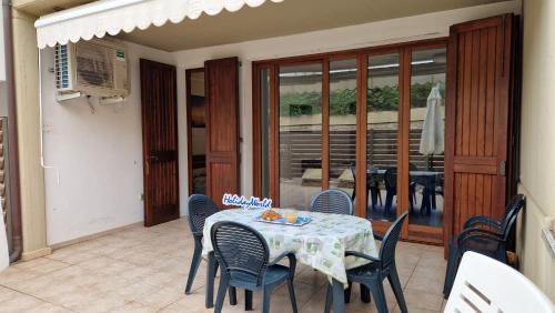 Appartamento Marina by Holiday World — 4-Star Luxury Hotel in Santa Teresa Gallura, Italy