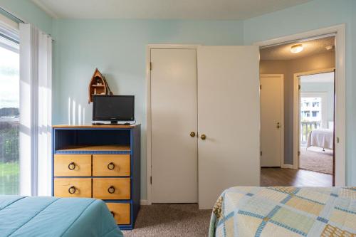 Changes In L'Attitude by Oak Island Accommodations - photo 11