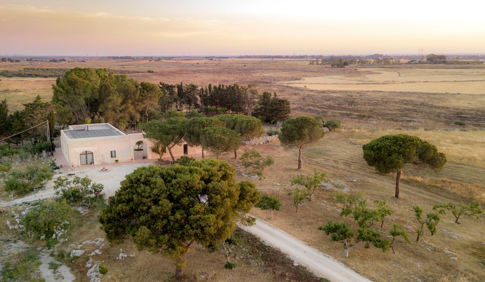 Once Upon a Time in Masseria Sitamara — 4-Star Luxury Hotel in Lecce, Italy