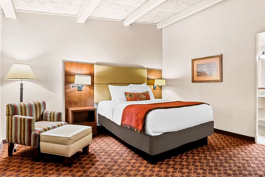 Best Western Outlaw Inn - photo 13