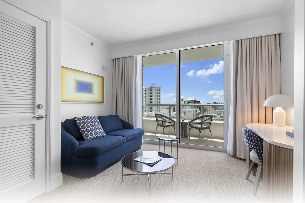 Fontainebleau Miami Beach Private Luxury Suites - photo 224